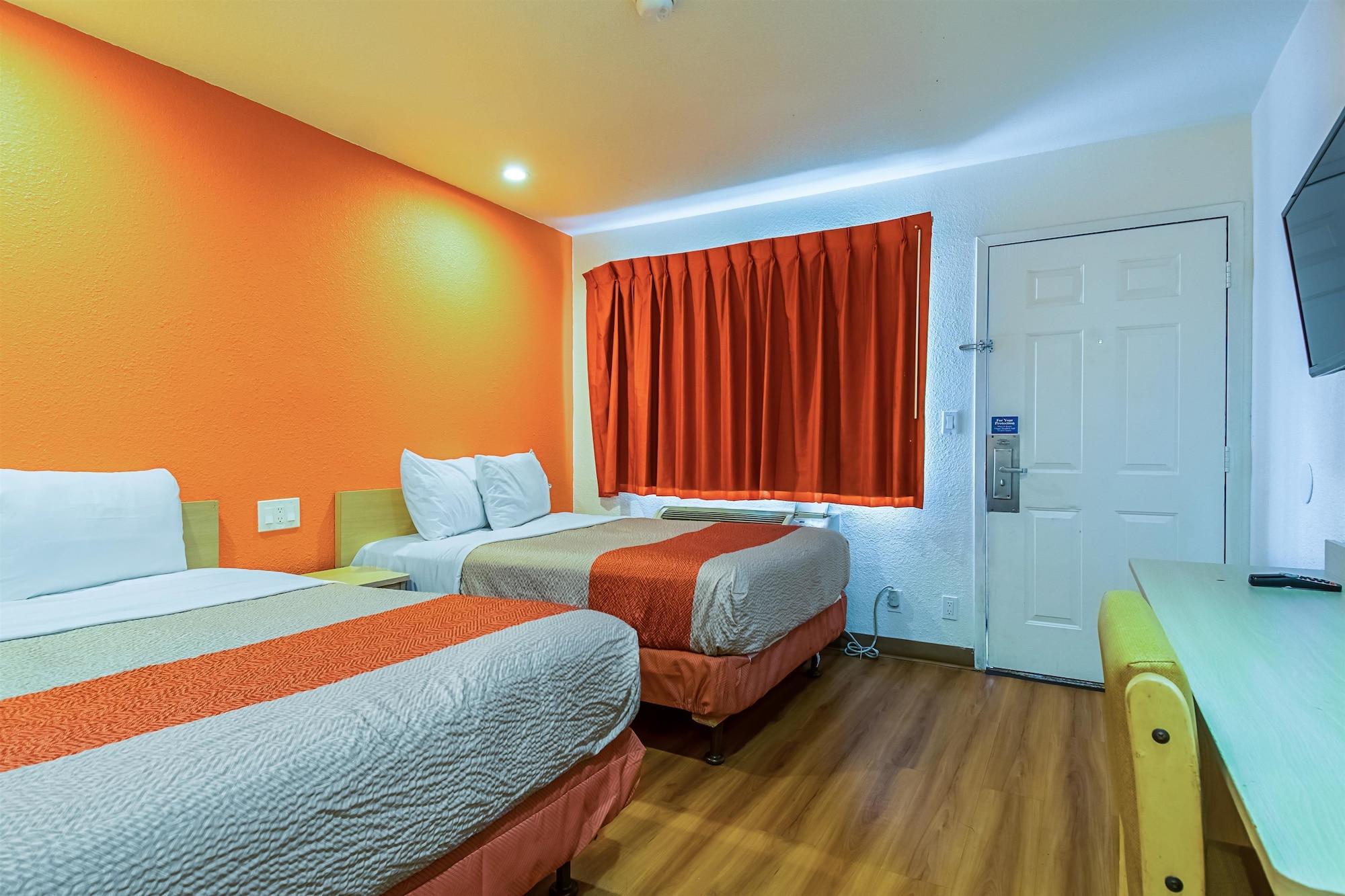 Motel 6-Bakersfield, Ca - Airport المظهر الخارجي الصورة